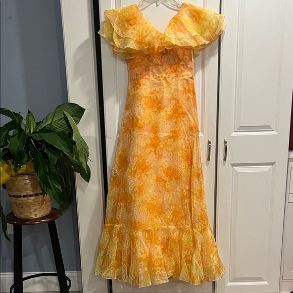 vintage 70’s Dresses & Skirts - Vintage 70’s Floral Yellow Chiffon Maxi Dress